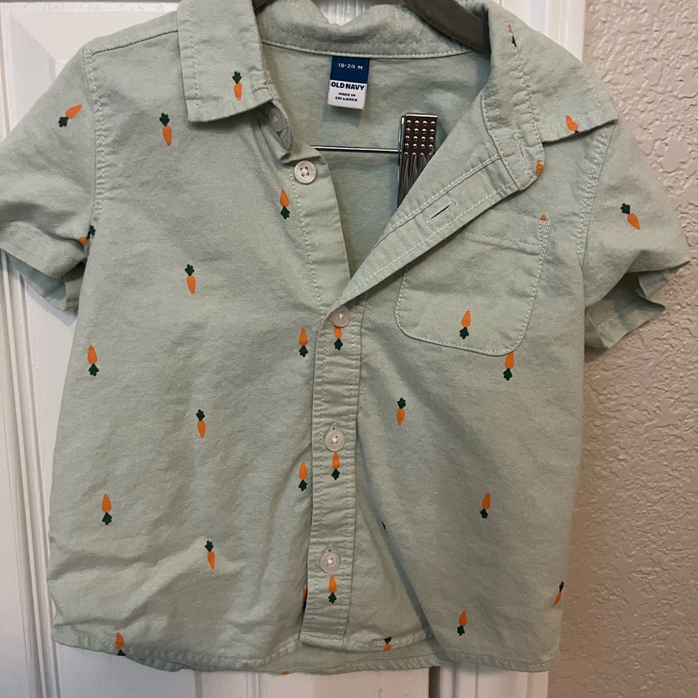 Old Navy Kids Light Green Carrot Print Button Down Shirt